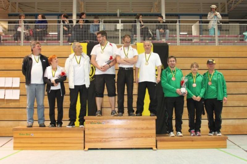 Siegerehrung in Waldtrudering, von links: Andreas Blaschke, Patrick Keenan und Walter Mayrhofer.