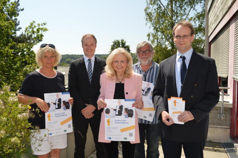 Von links: Barbara Magg (Leiterin Wirtschaftsförderung), Timm Guggenberger (stv. Pressesprecher), Christine Unzeitig (IHK, Gremium Dachau-Fürstenfeldbruck), Harald Volkwein (stv. Kreishandwerksmeister) und Harald Hof (IHK f. München u. Oberbayern).